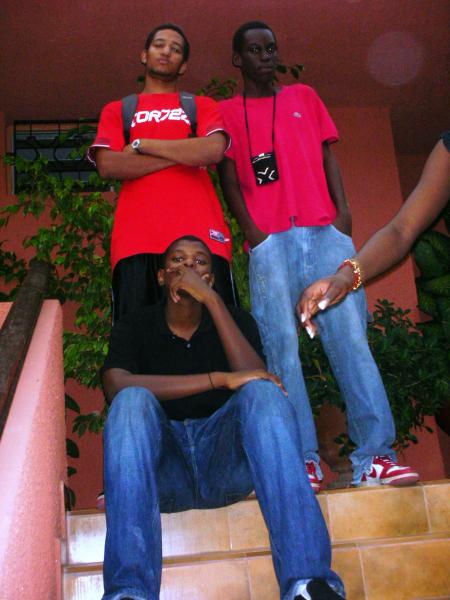 Outhiou ft Richard n Macsychou